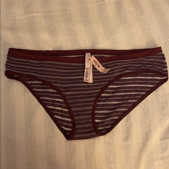 Victoria Secret Hip Hugger underwear - BRAND NEW - Picture 3 of 4